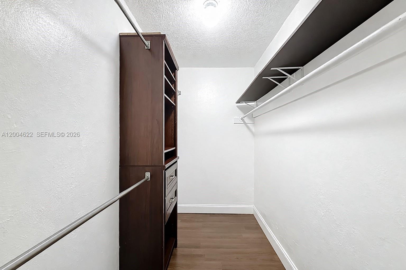 WESTWOOD COMMUNITY 5 - Residential