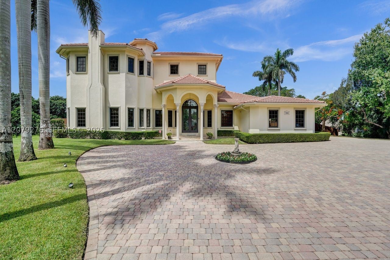 3311 SW 118th Ter
