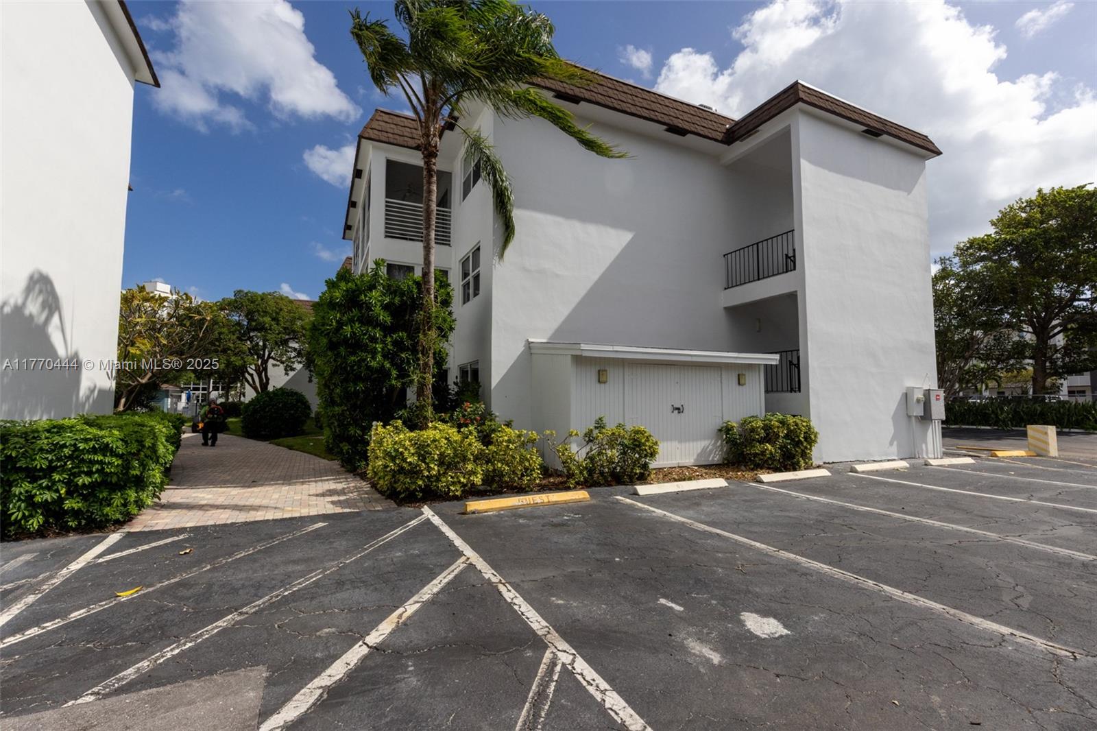 GARDENS BY THE SEA CONDO - Residential Lease