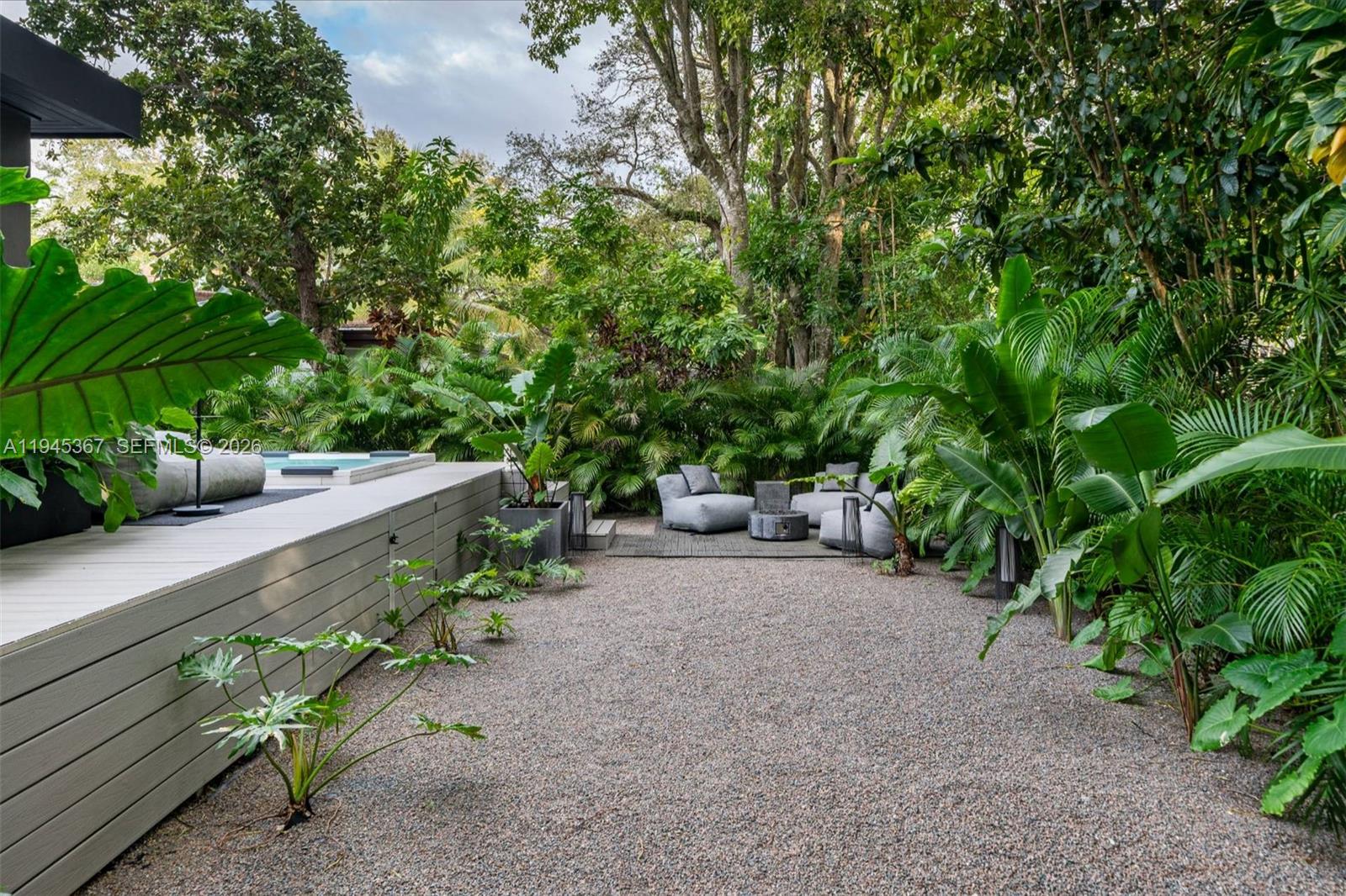 FROW HOMESTEAD - Residential