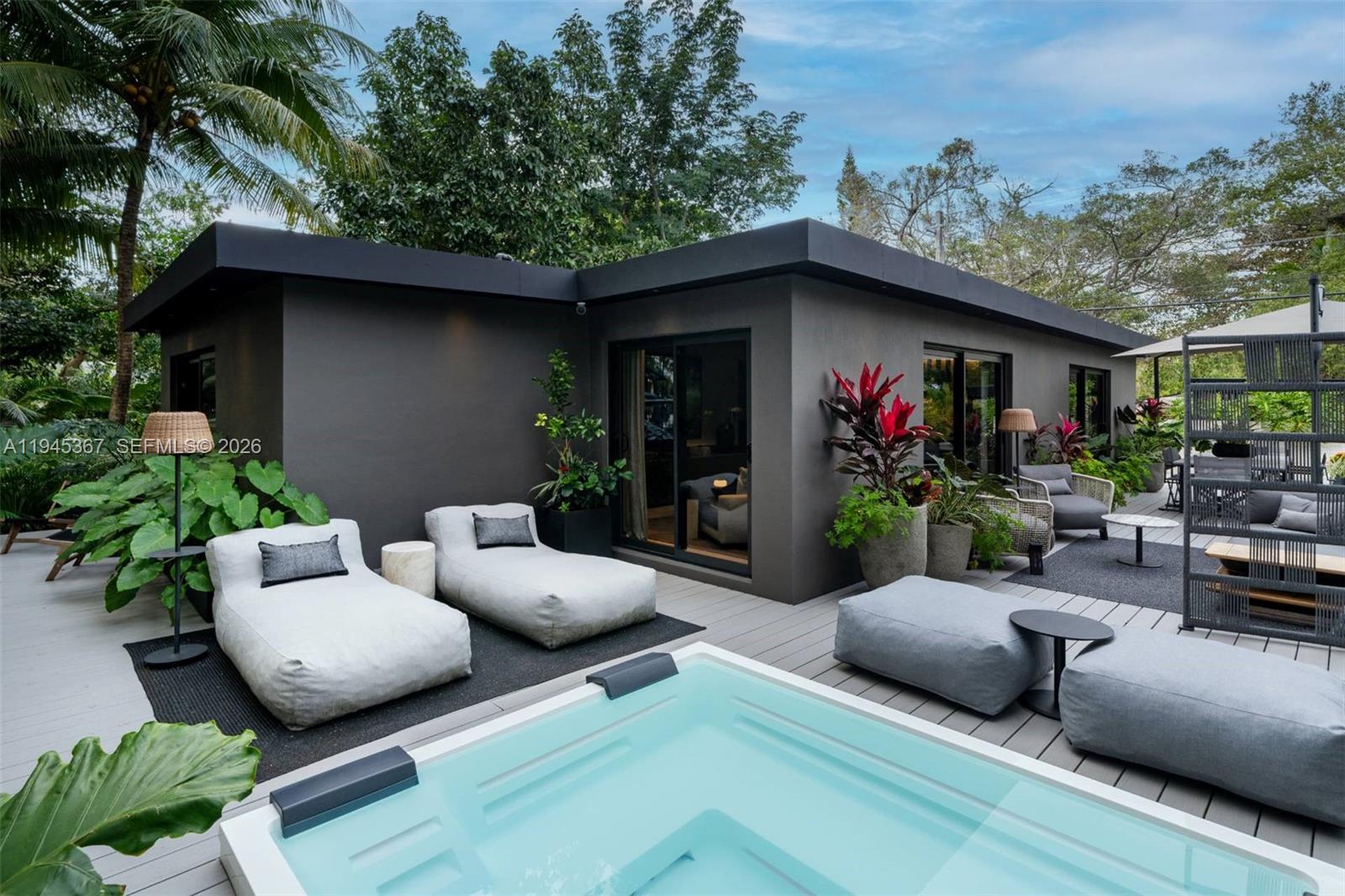 FROW HOMESTEAD - Residential