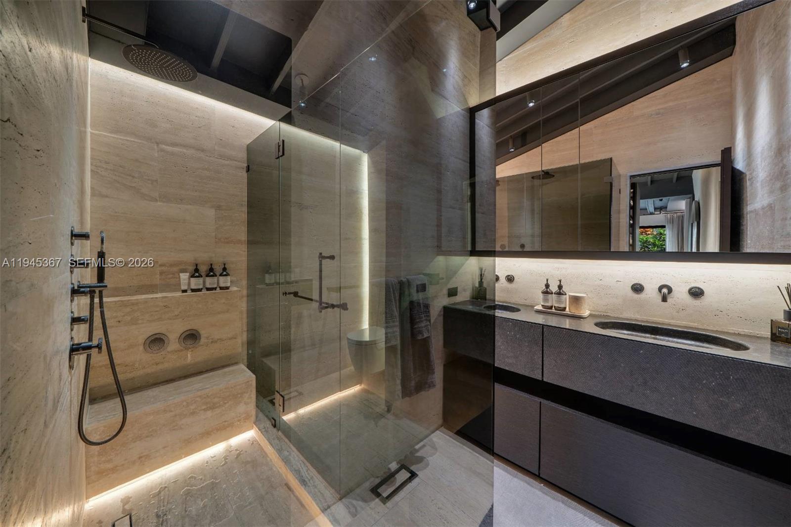 FROW HOMESTEAD - Residential