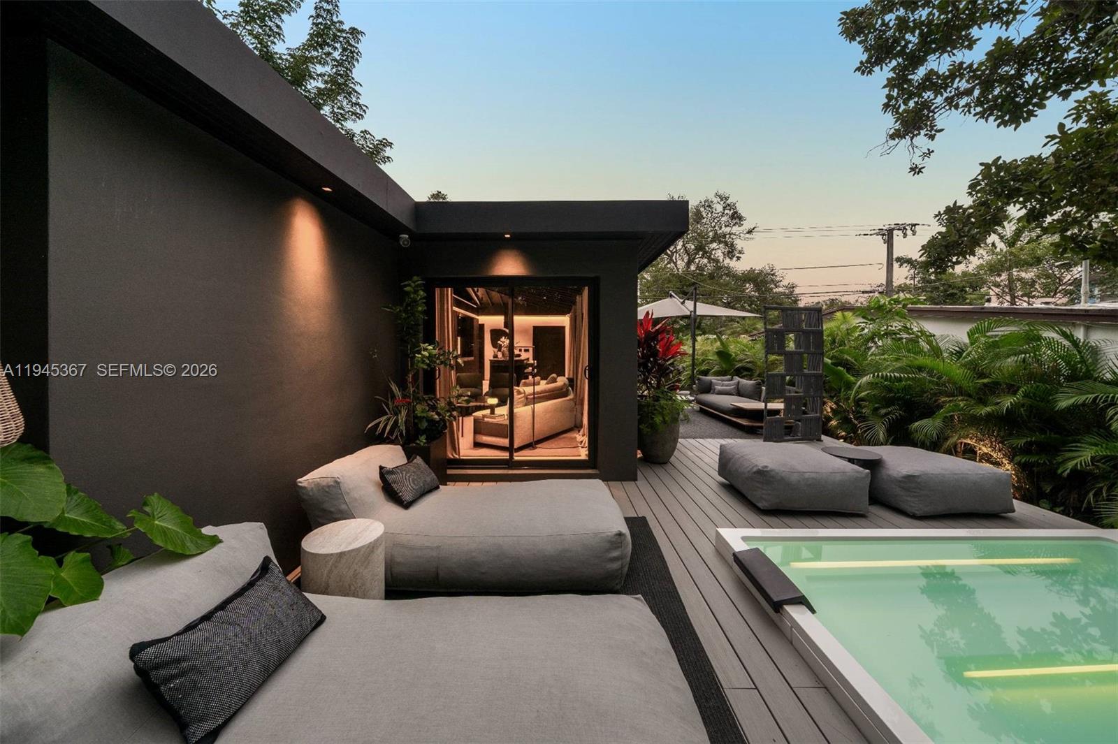 FROW HOMESTEAD - Residential