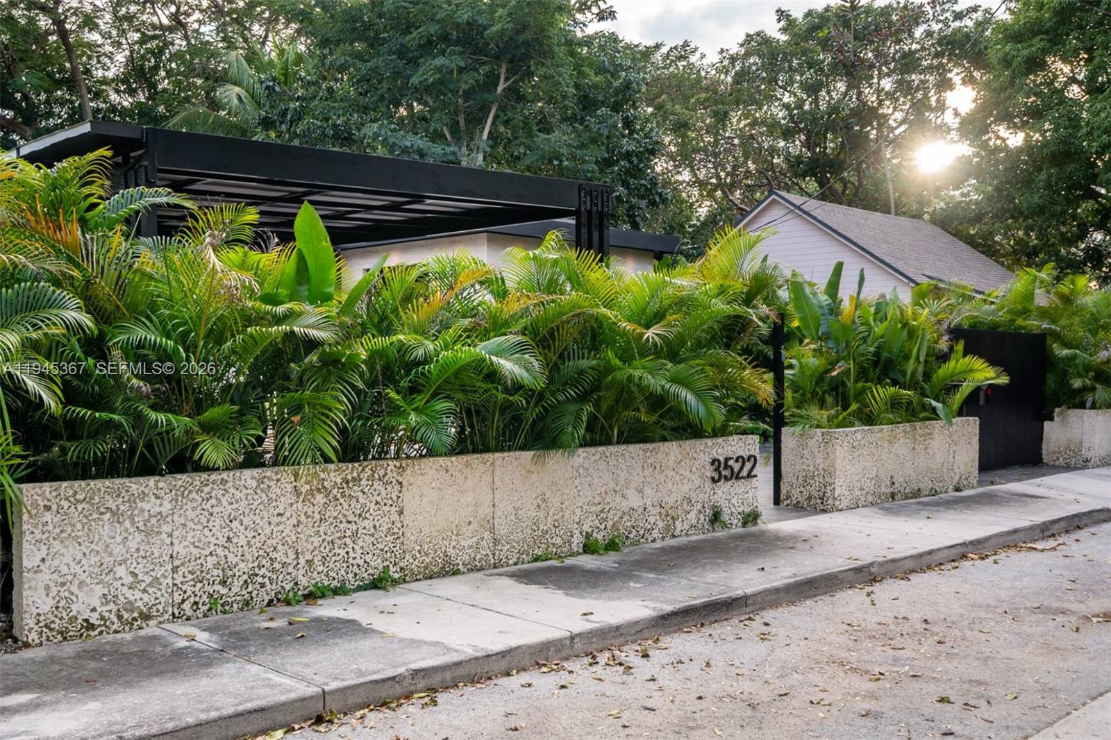 FROW HOMESTEAD - Residential