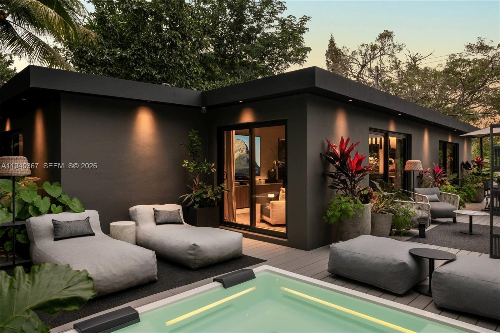 FROW HOMESTEAD - Residential