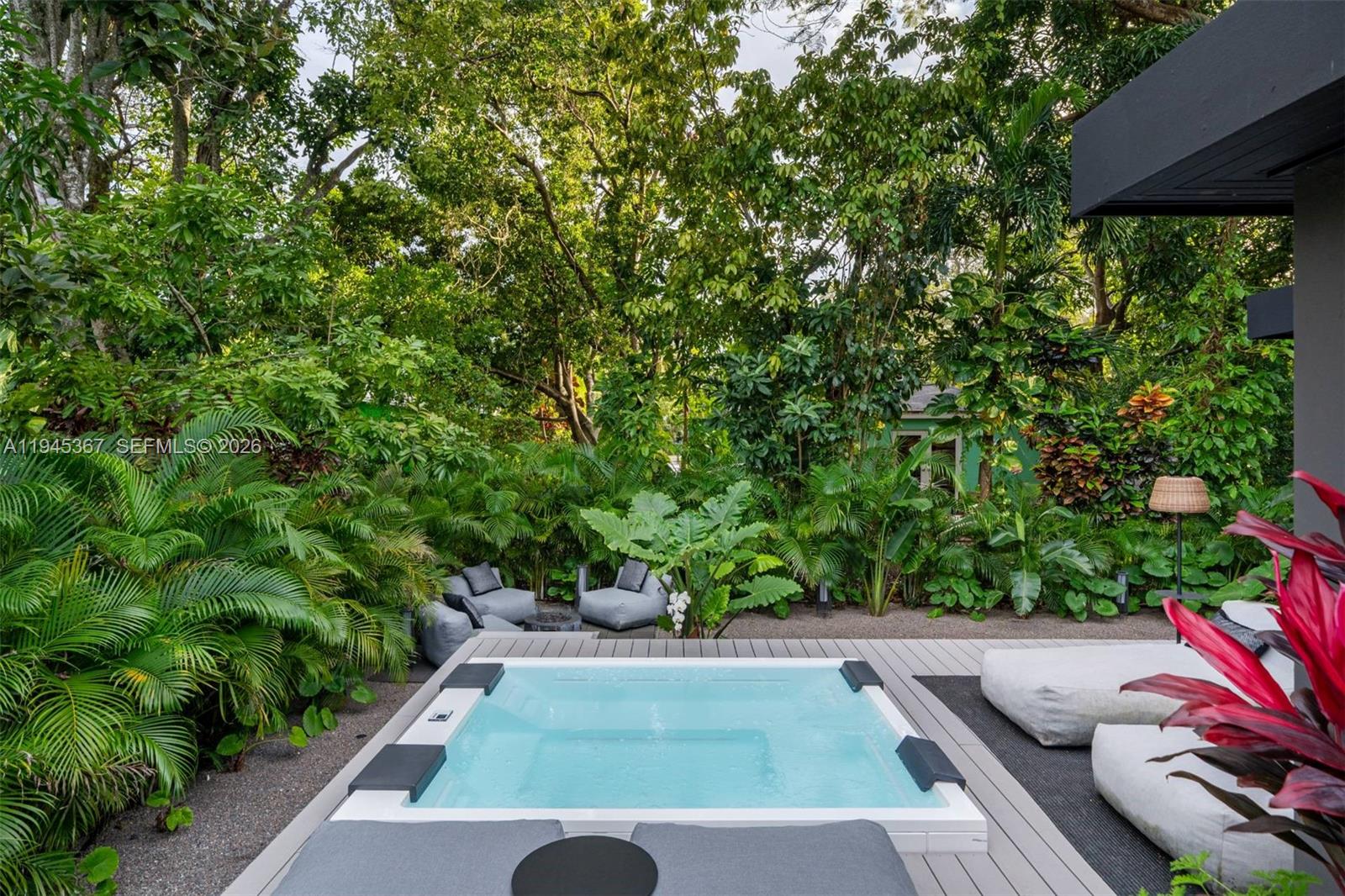 FROW HOMESTEAD - Residential