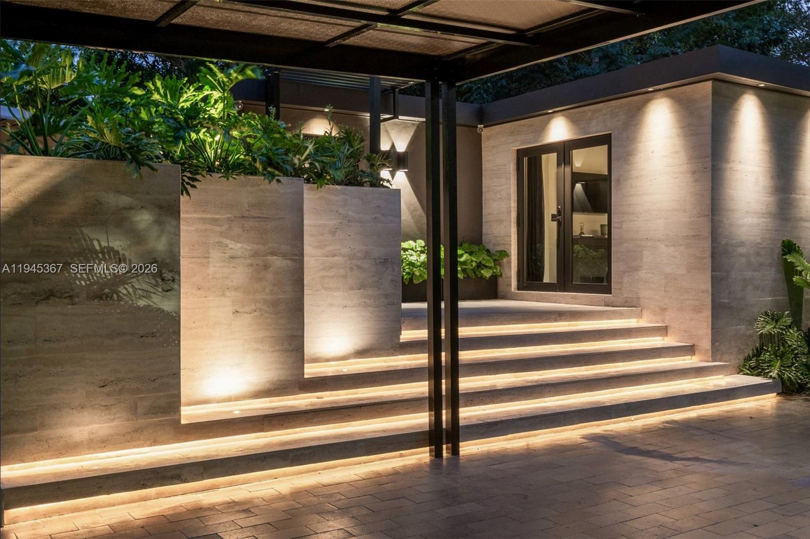 FROW HOMESTEAD - Residential