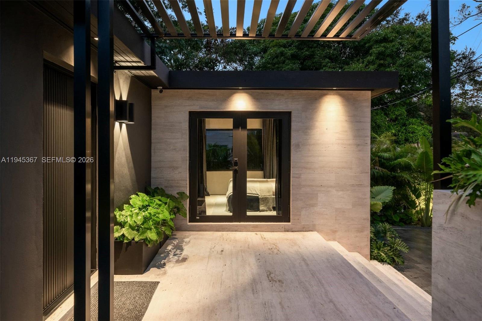 FROW HOMESTEAD - Residential