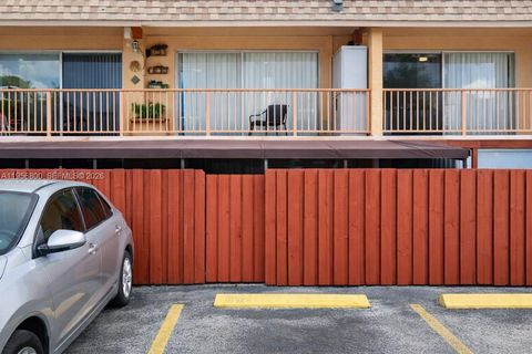 Photo of 850 SW 129th Pl #103, Miami, FL 33184 (MLS # A11956800)