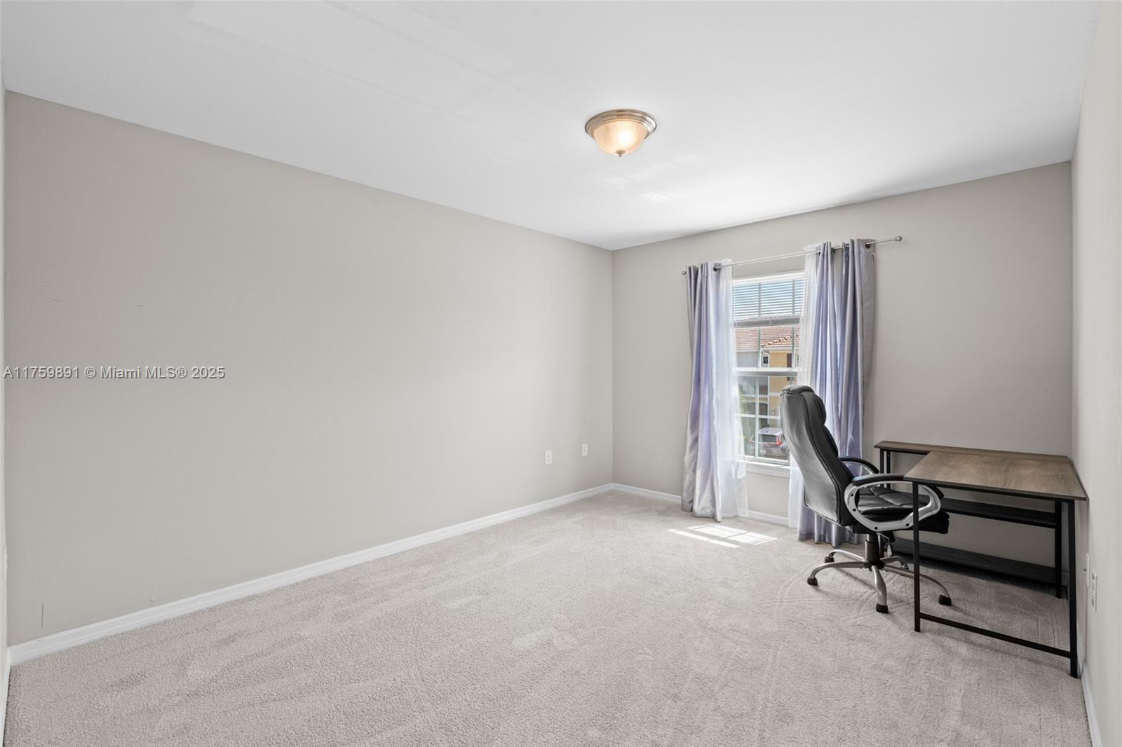 LINDSFORD - Residential