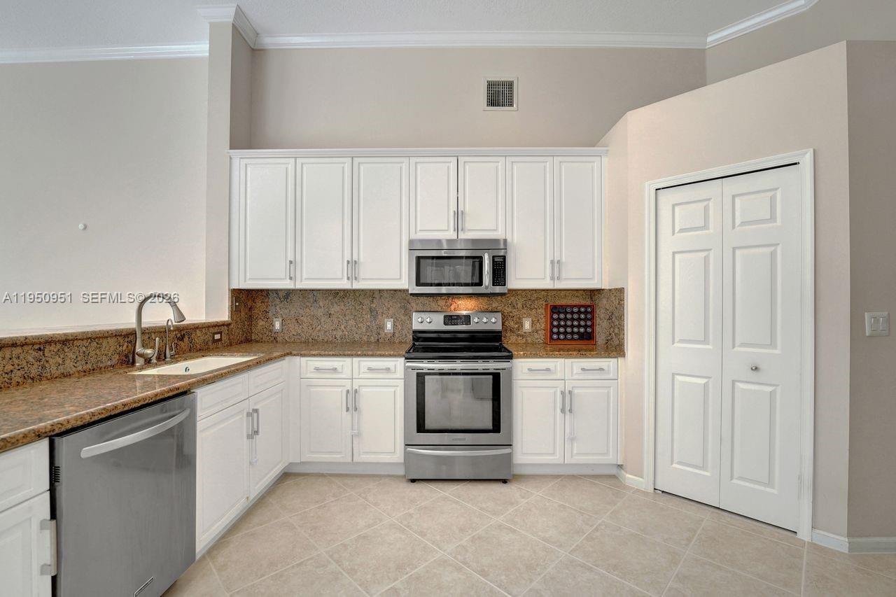 SECTOR 7 - PARCELS F G H - Residential