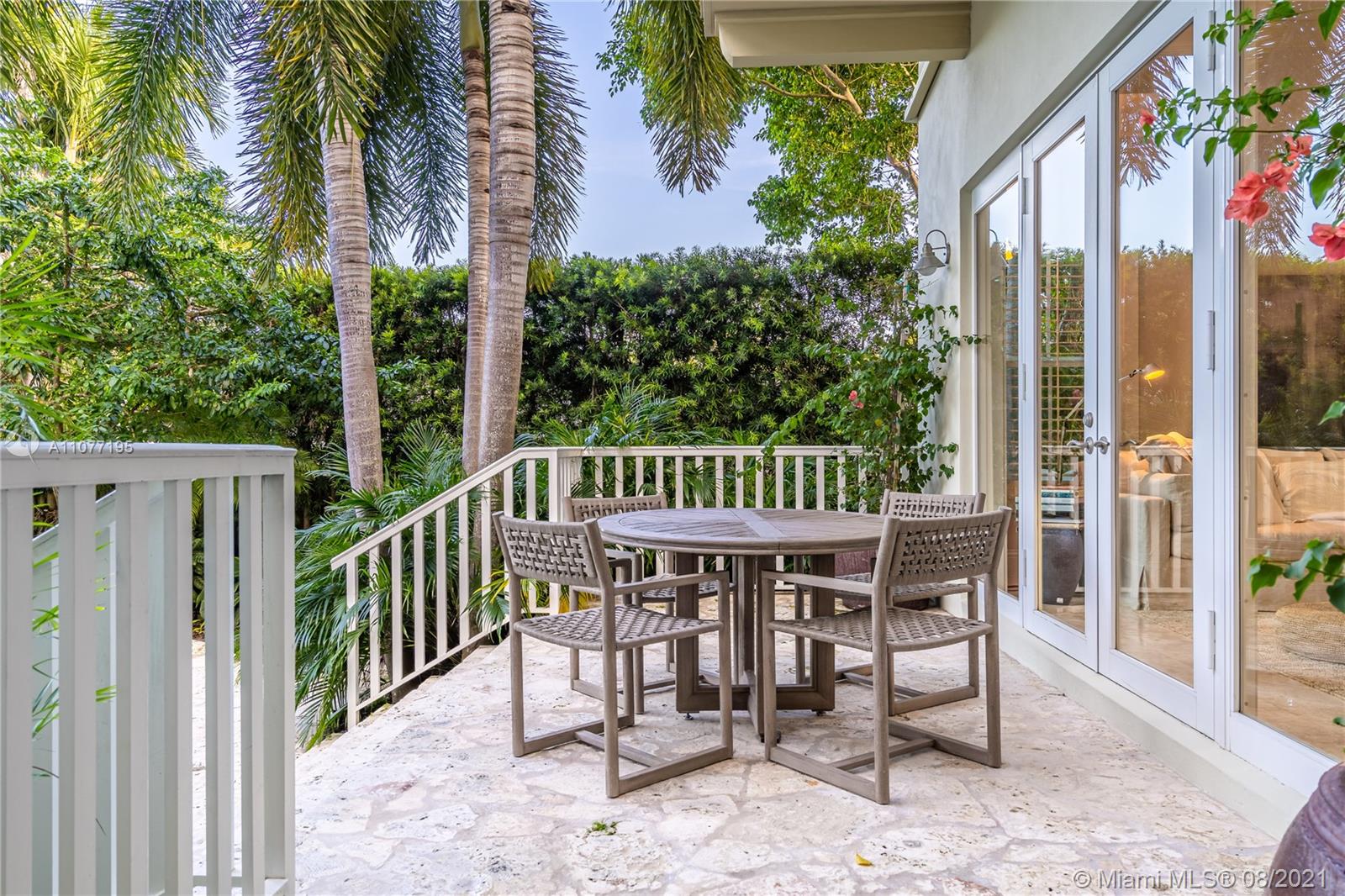 TROPICAL ISLE HOMES SUB 4 - Residential