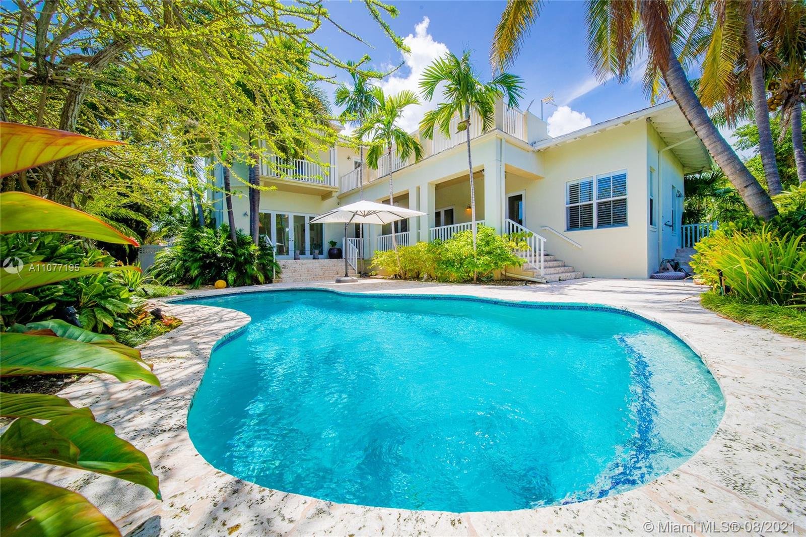 TROPICAL ISLE HOMES SUB 4 - Residential