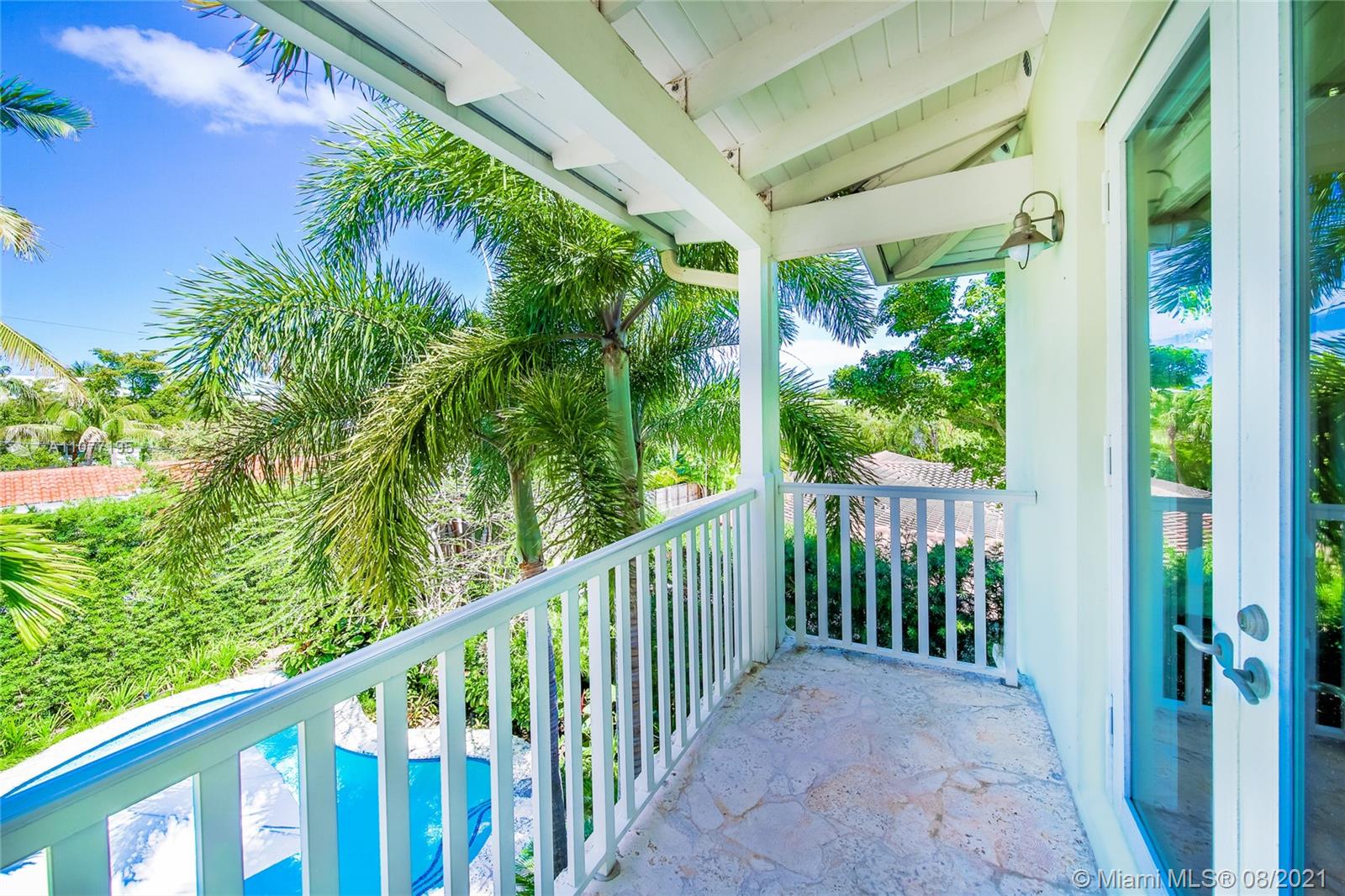 TROPICAL ISLE HOMES SUB 4 - Residential