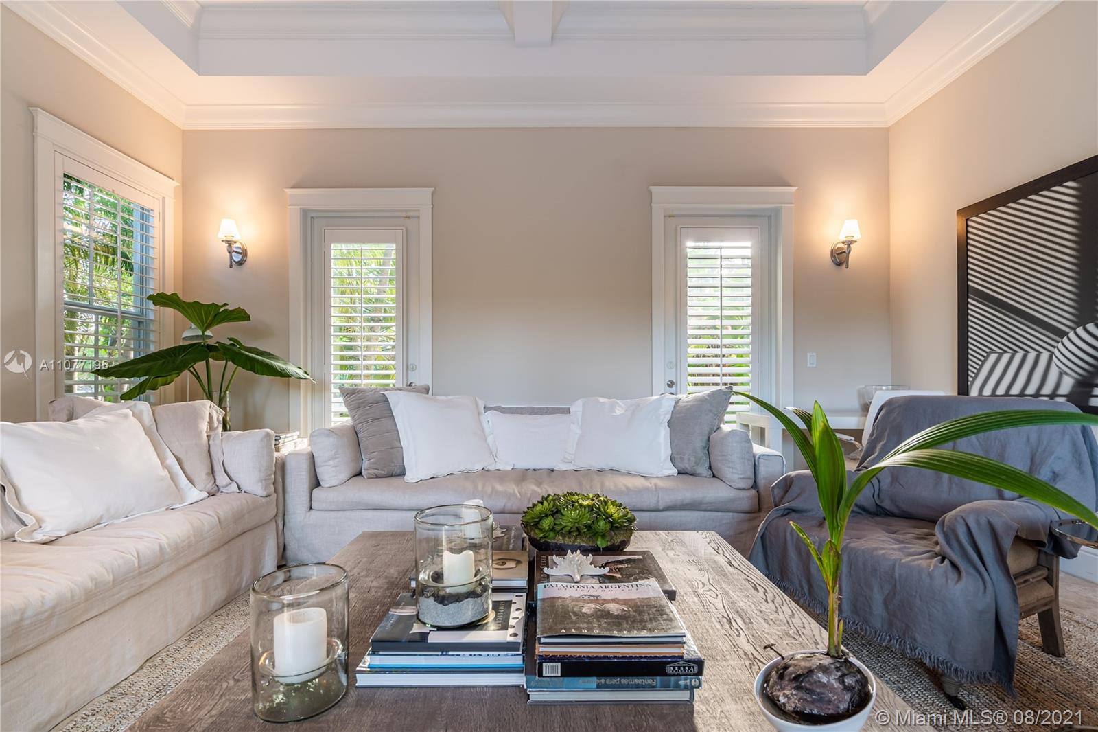 TROPICAL ISLE HOMES SUB 4 - Residential