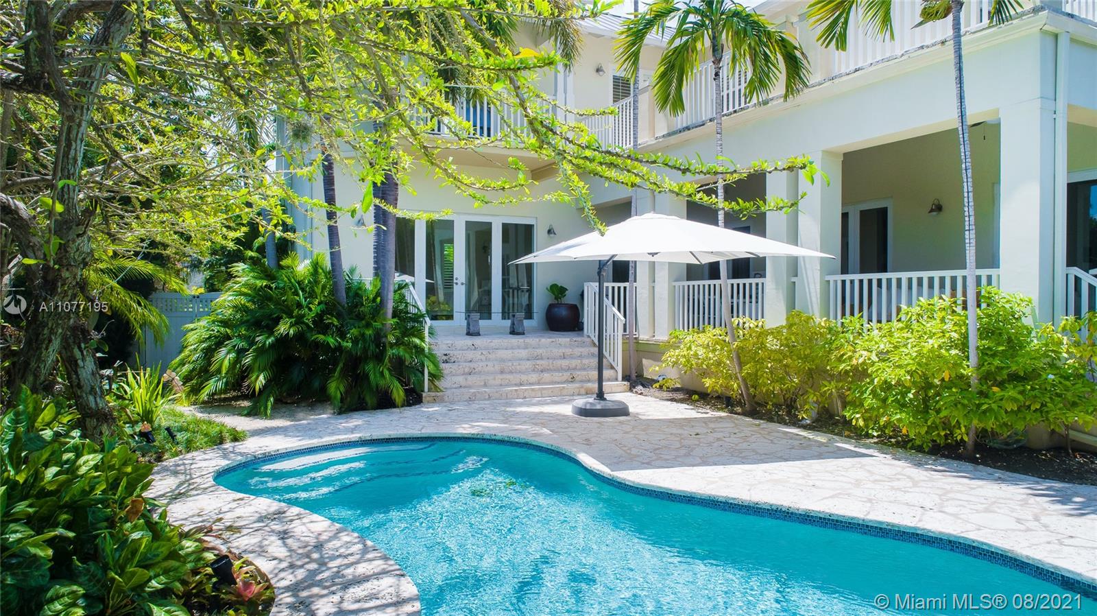 TROPICAL ISLE HOMES SUB 4 - Residential