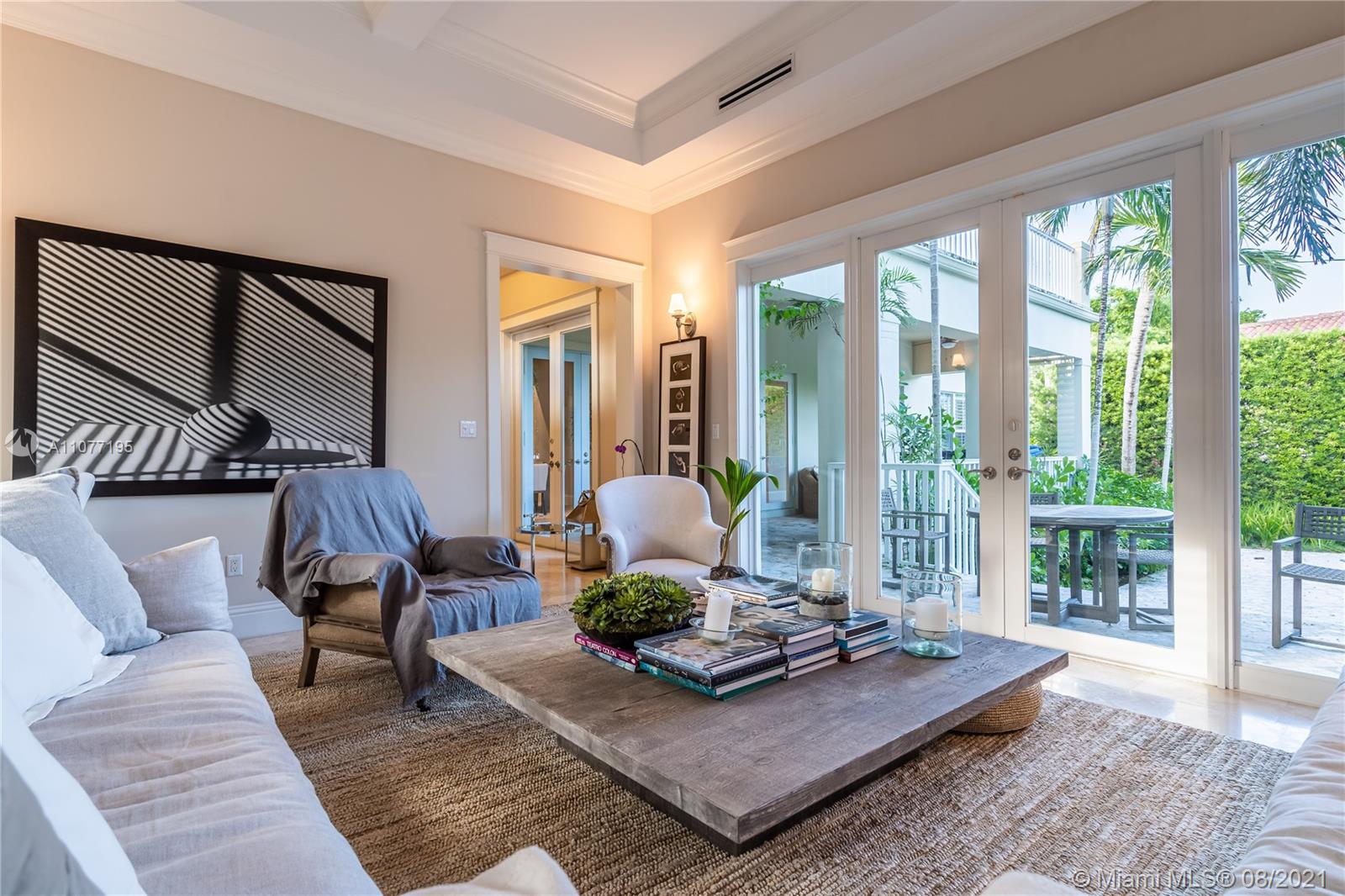 TROPICAL ISLE HOMES SUB 4 - Residential