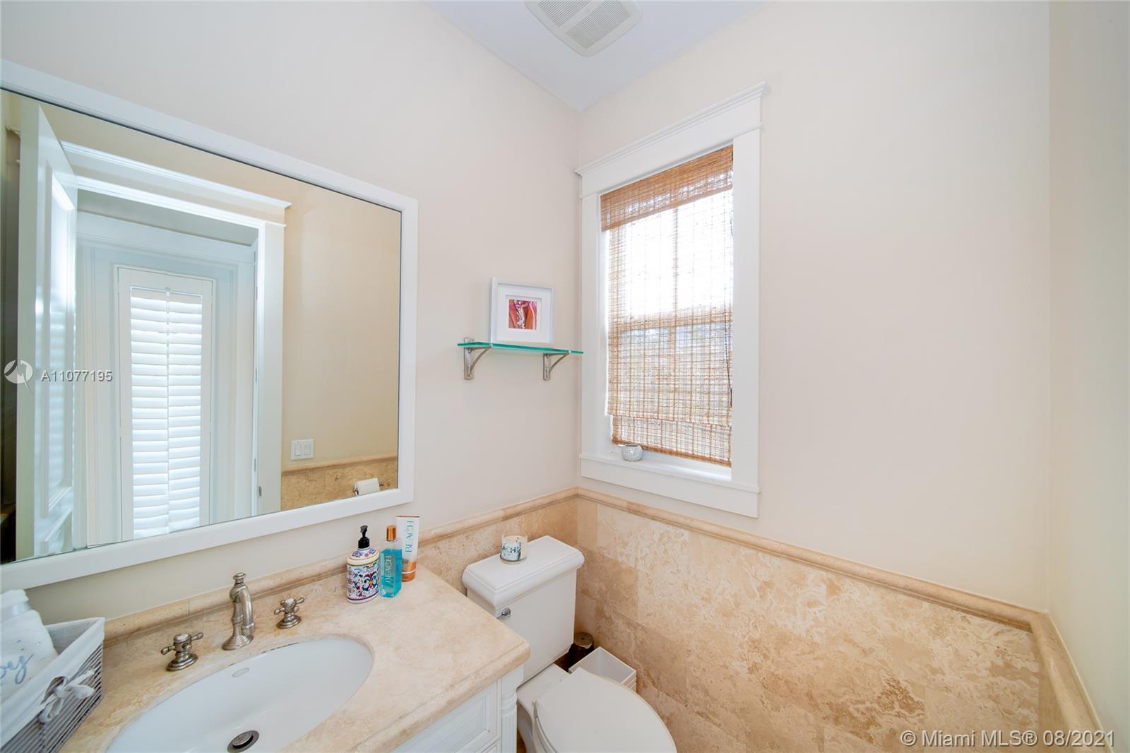 TROPICAL ISLE HOMES SUB 4 - Residential