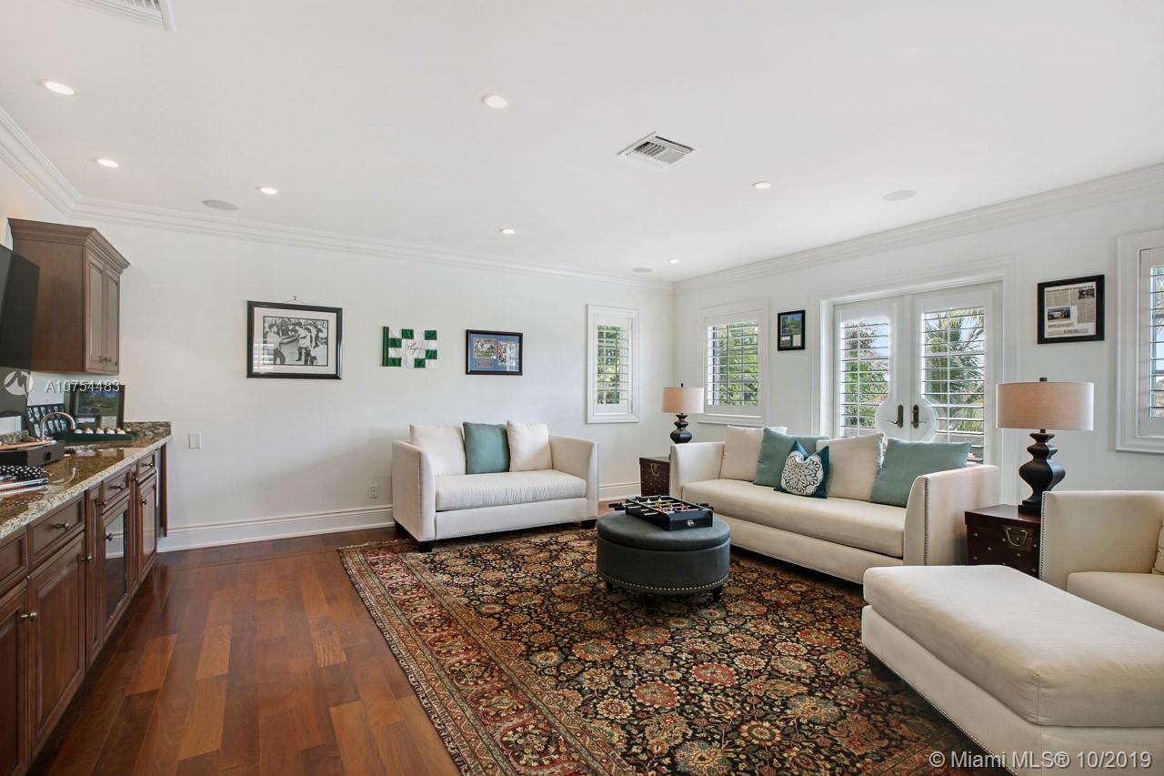 Admirals Cove - Residential