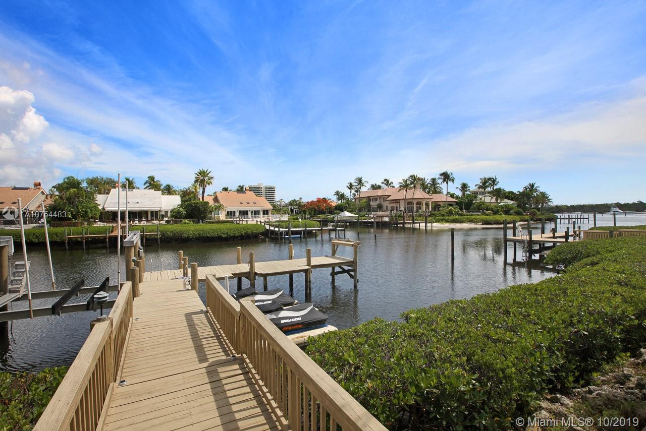 Admirals Cove - Residential