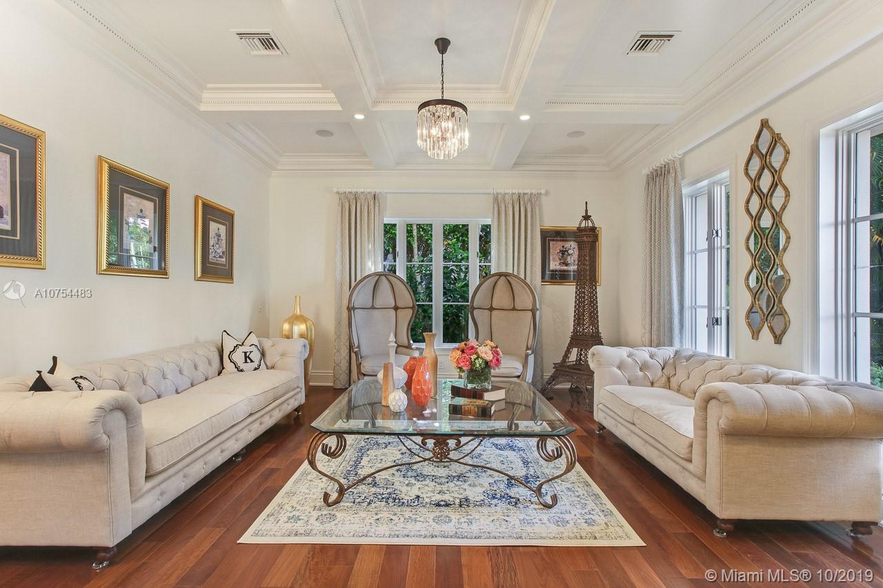 Admirals Cove - Residential