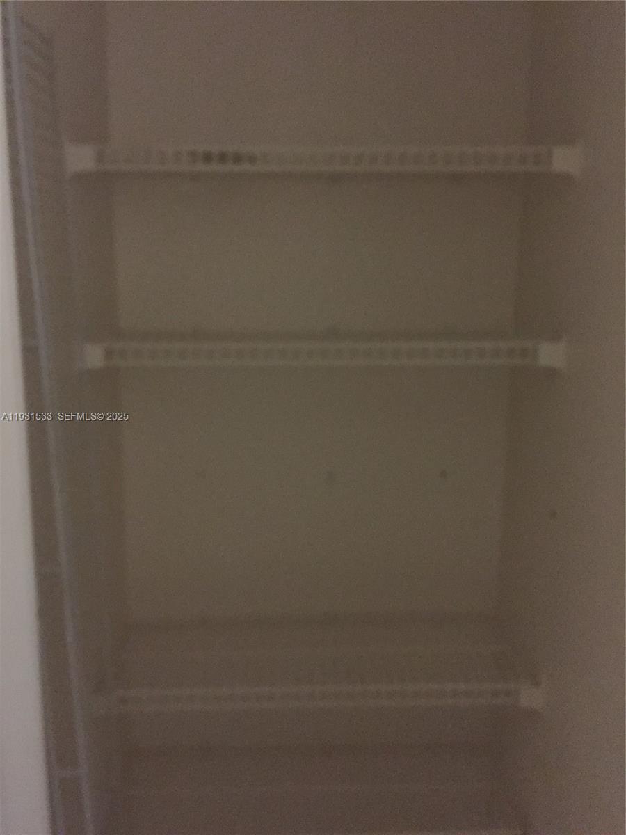 MARINA OAKS CONDO - Residential Lease