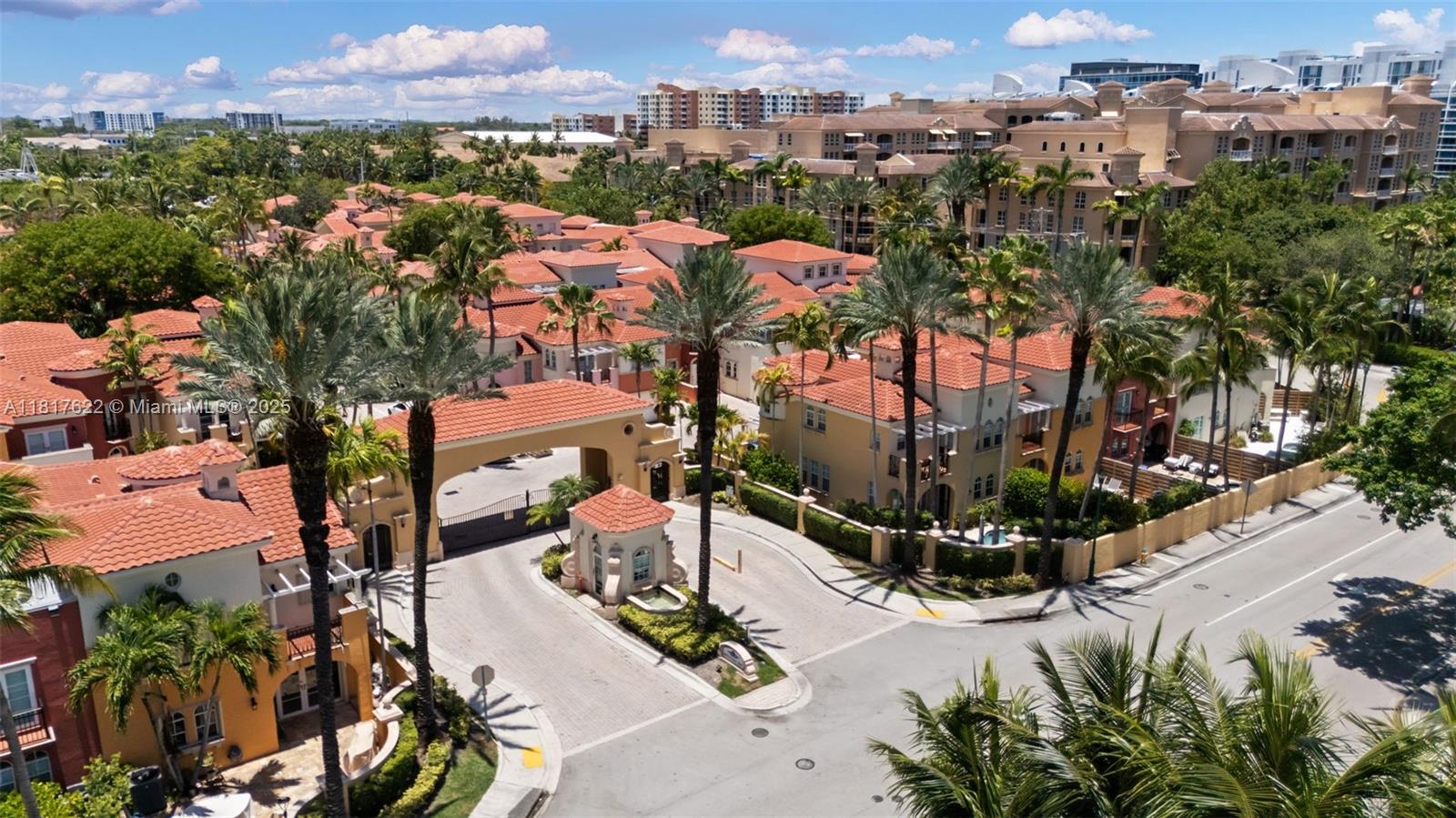 Aventura Bay Townhomes - Residential