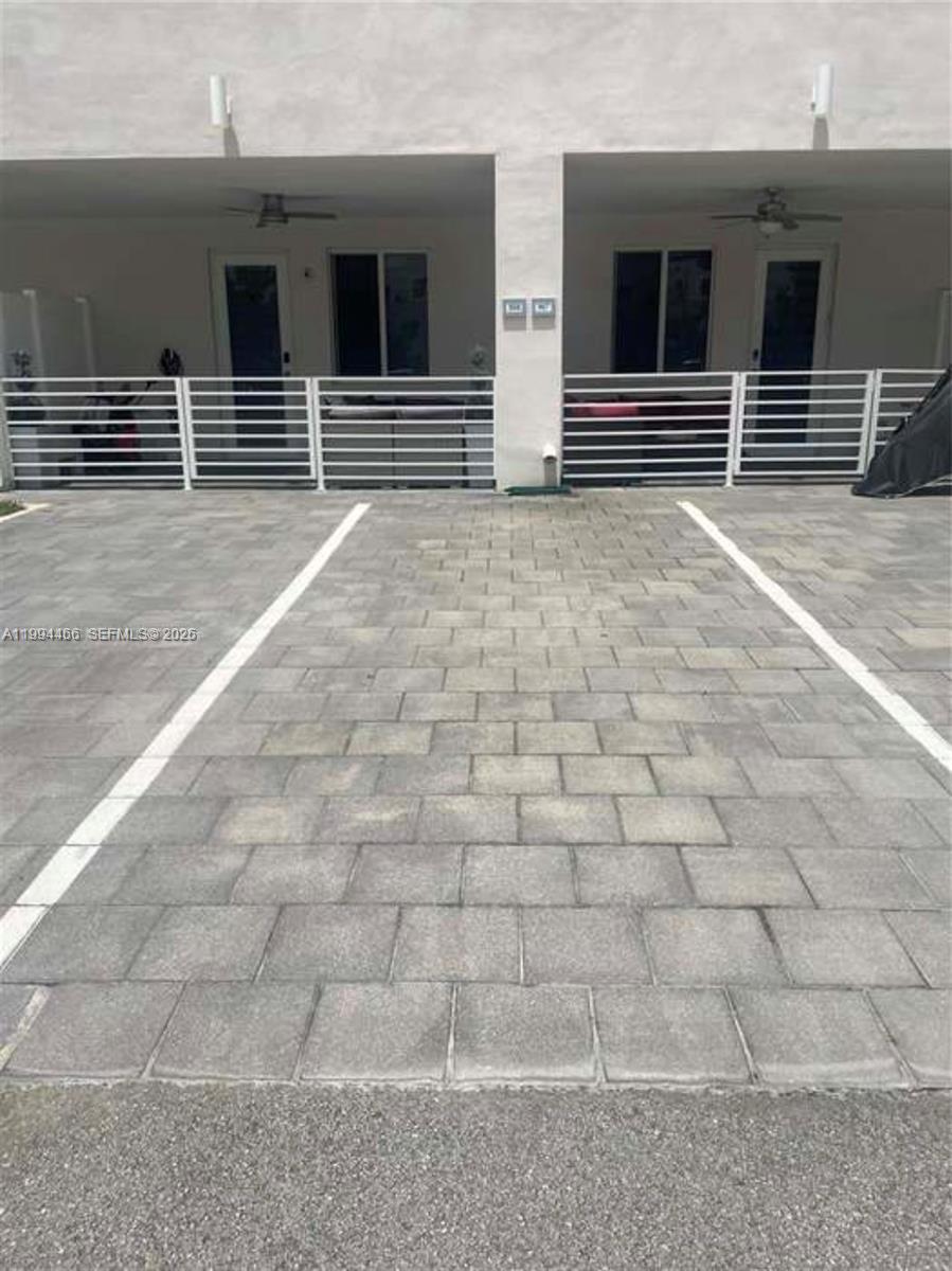 LANDMARK AT DORAL CONDO N - Residential Lease