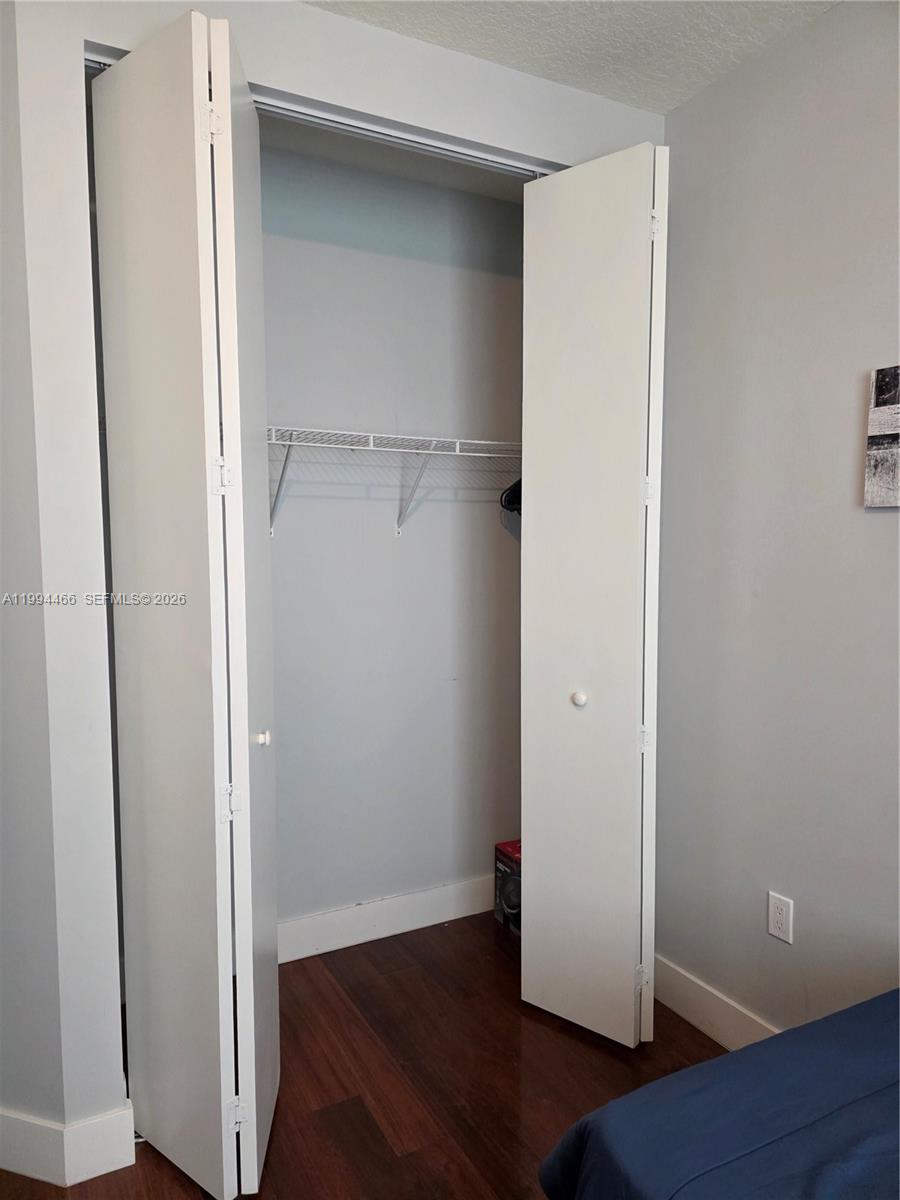 LANDMARK AT DORAL CONDO N - Residential Lease