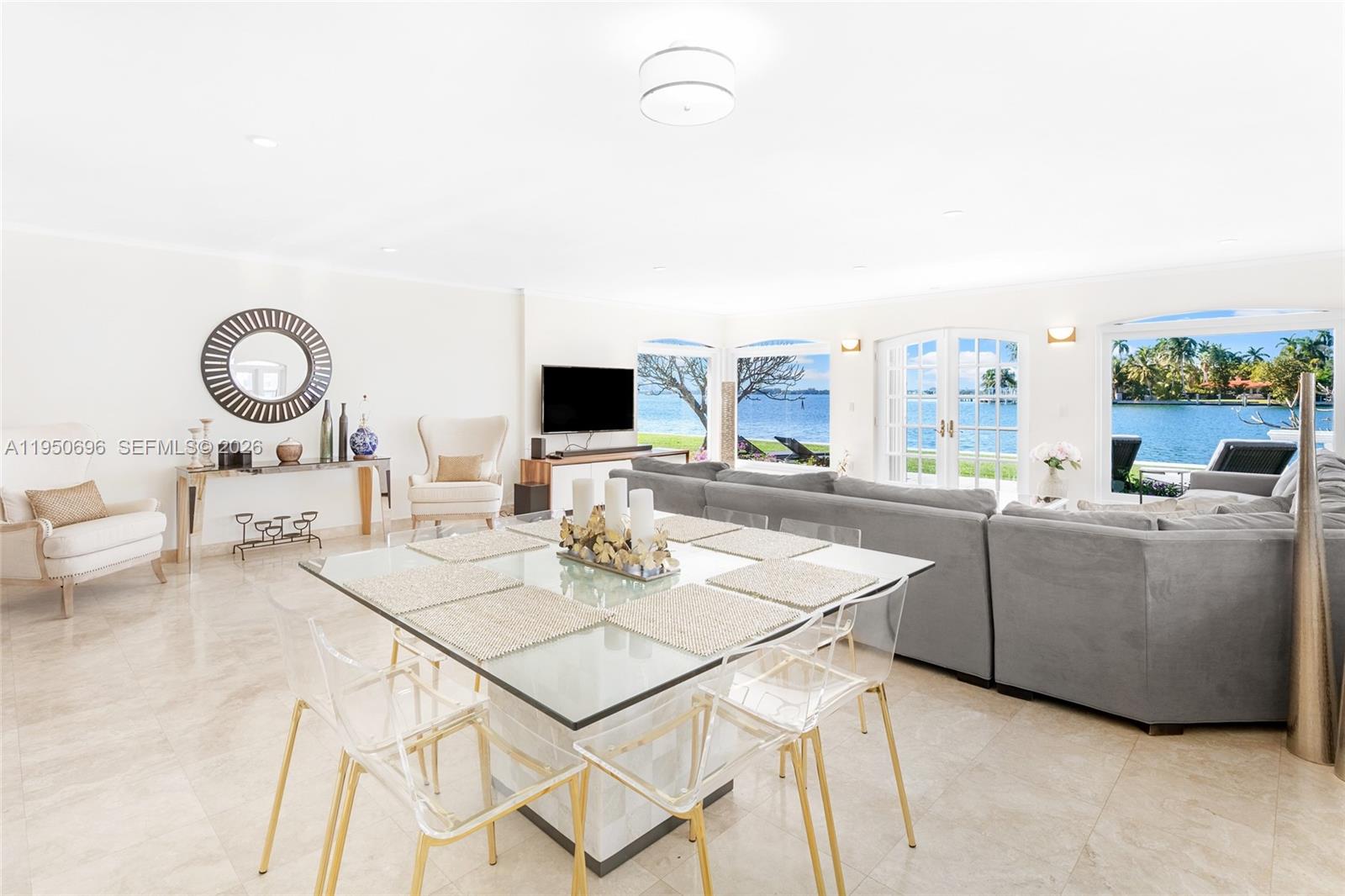 TREASURE ISLAND - Residential