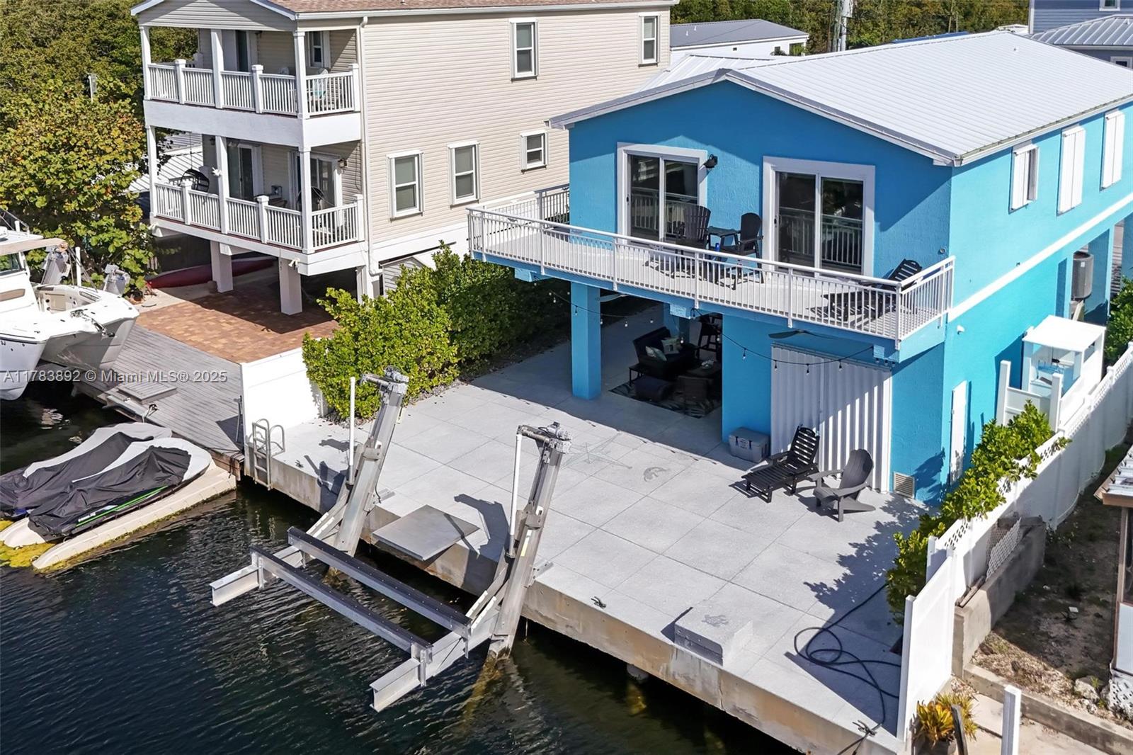 234 Allen Ave