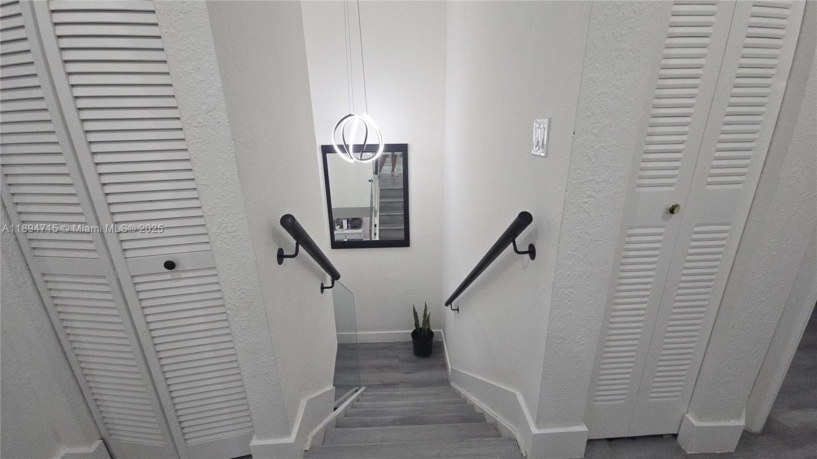 LAGO GRANDE SEVEN-C - Residential Lease