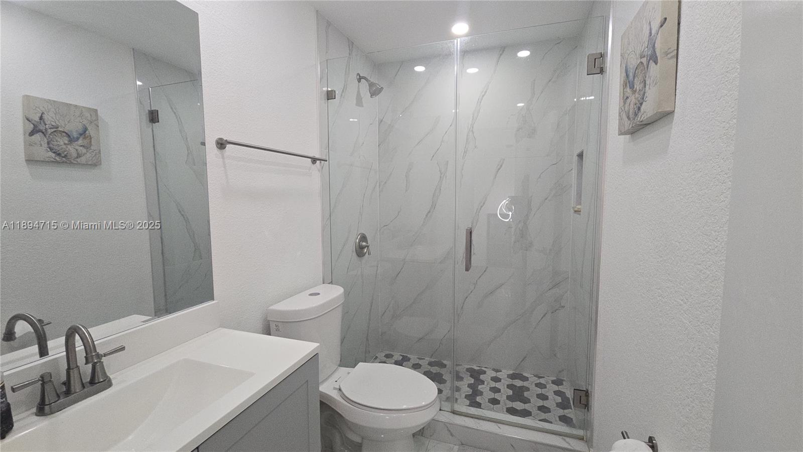 LAGO GRANDE SEVEN-C - Residential Lease