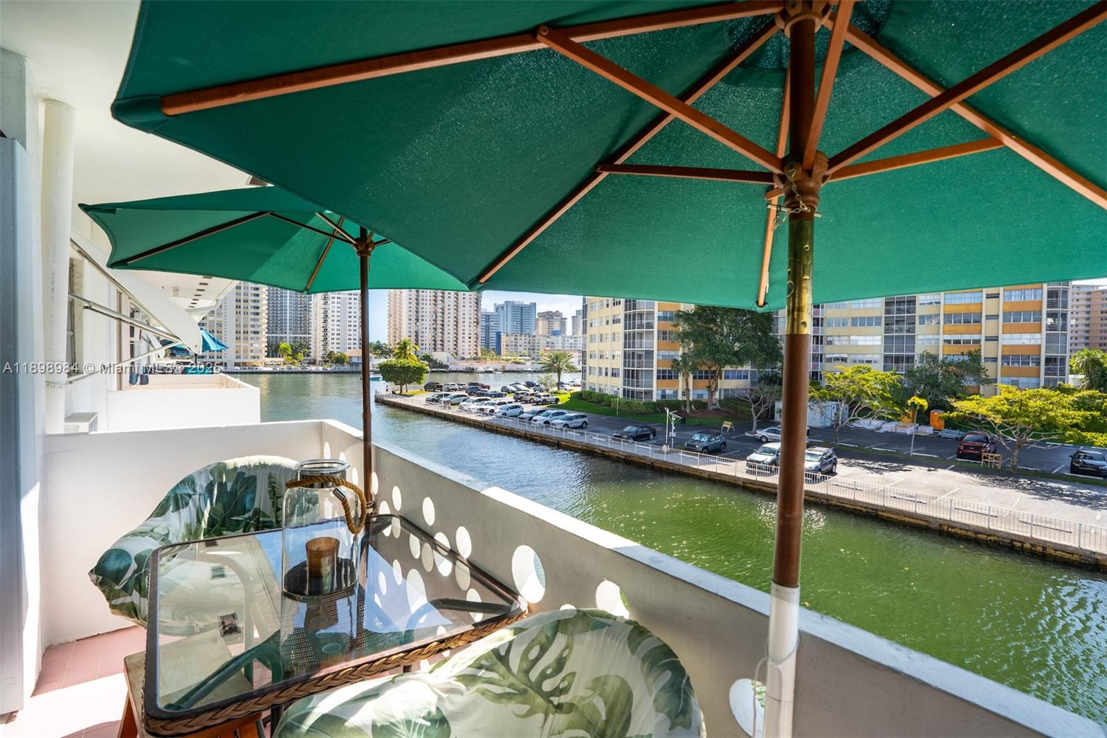 ISLANDER CO-OP - Residential