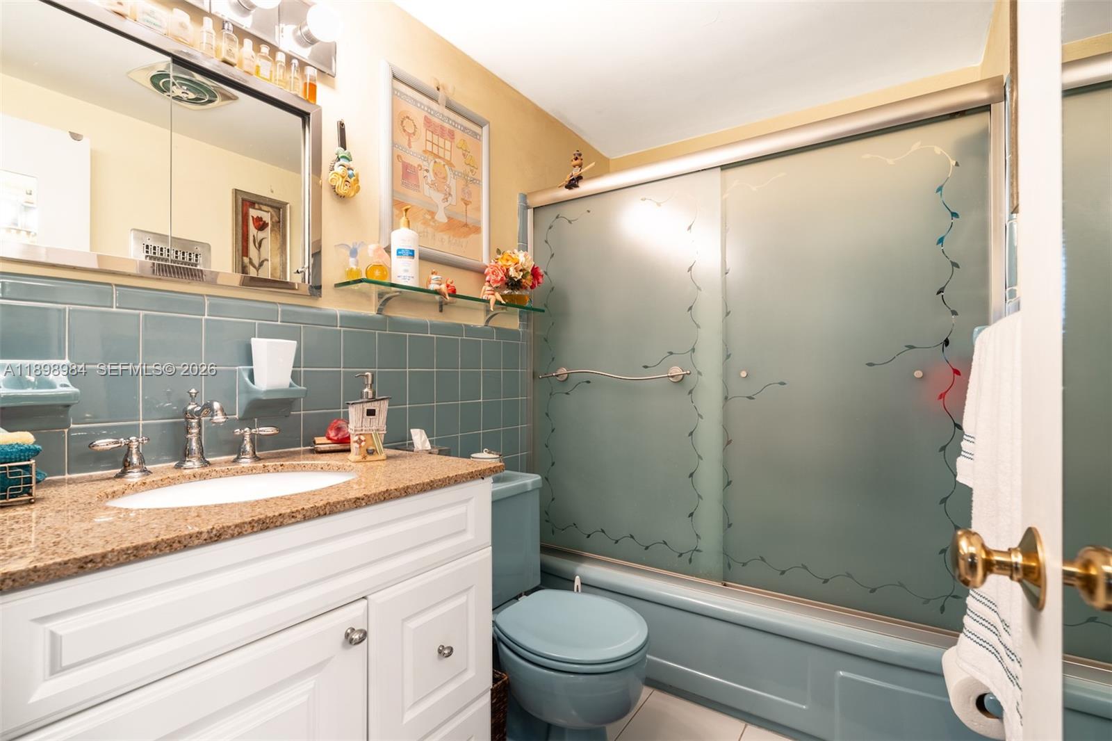 ISLANDER CO-OP - Residential