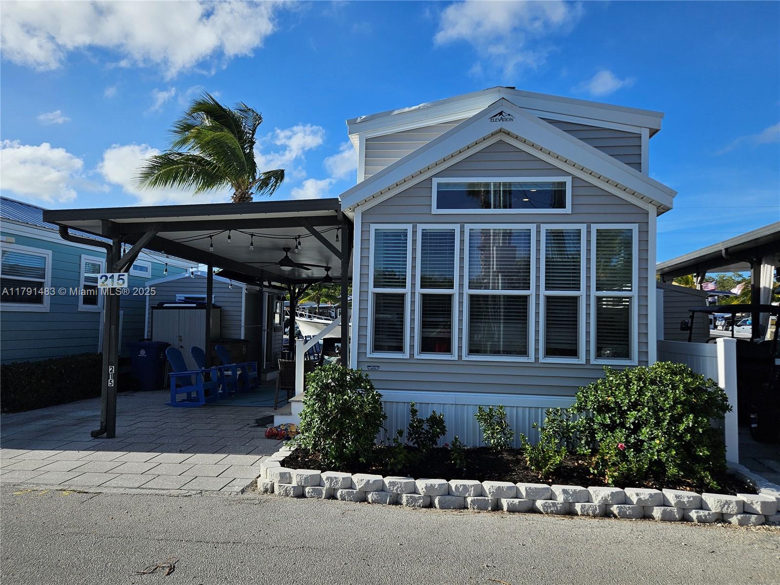Property for Sale at 325 Calusa Street Lot 215 St, Key Largo, Monroe County, Florida - Bedrooms: 1 
Bathrooms: 1  - $715,000
