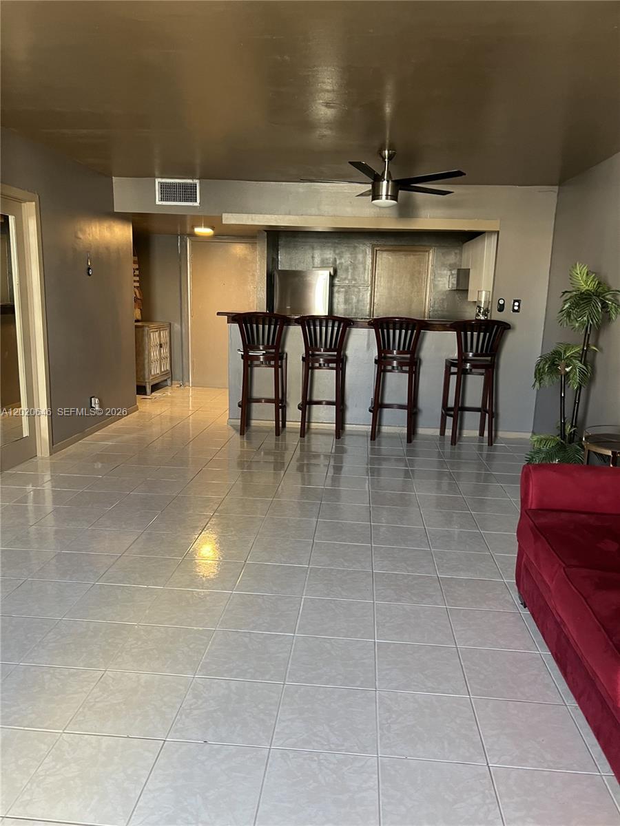 1817 S Ocean Dr 718