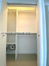 PELL MANOR CONDOMINIUM II - Residential Lease