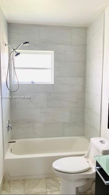PELL MANOR CONDOMINIUM II - Residential Lease