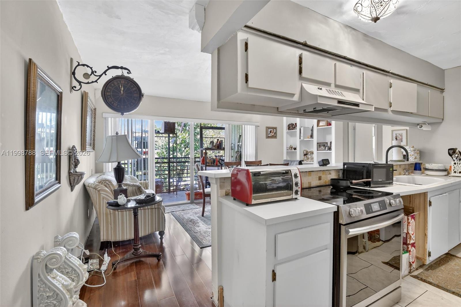 EMBARCADERO CONDO - Residential
