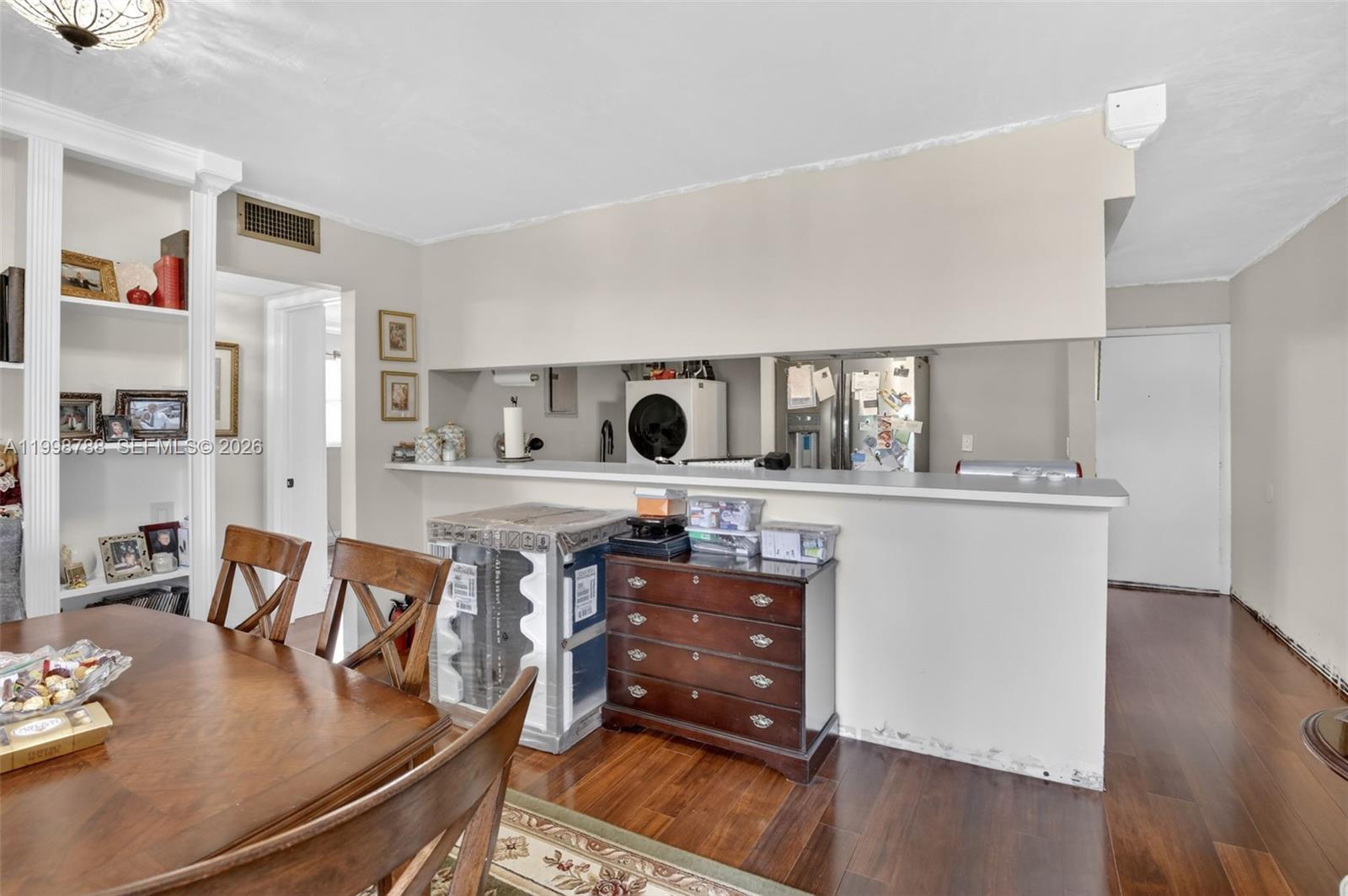 EMBARCADERO CONDO - Residential