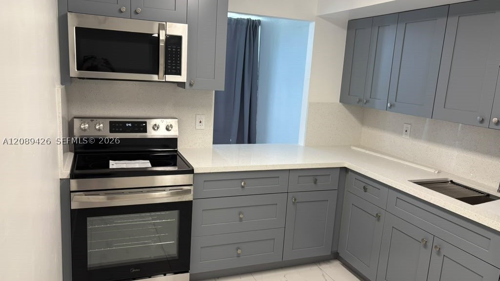 701 Three Islands Blvd 320