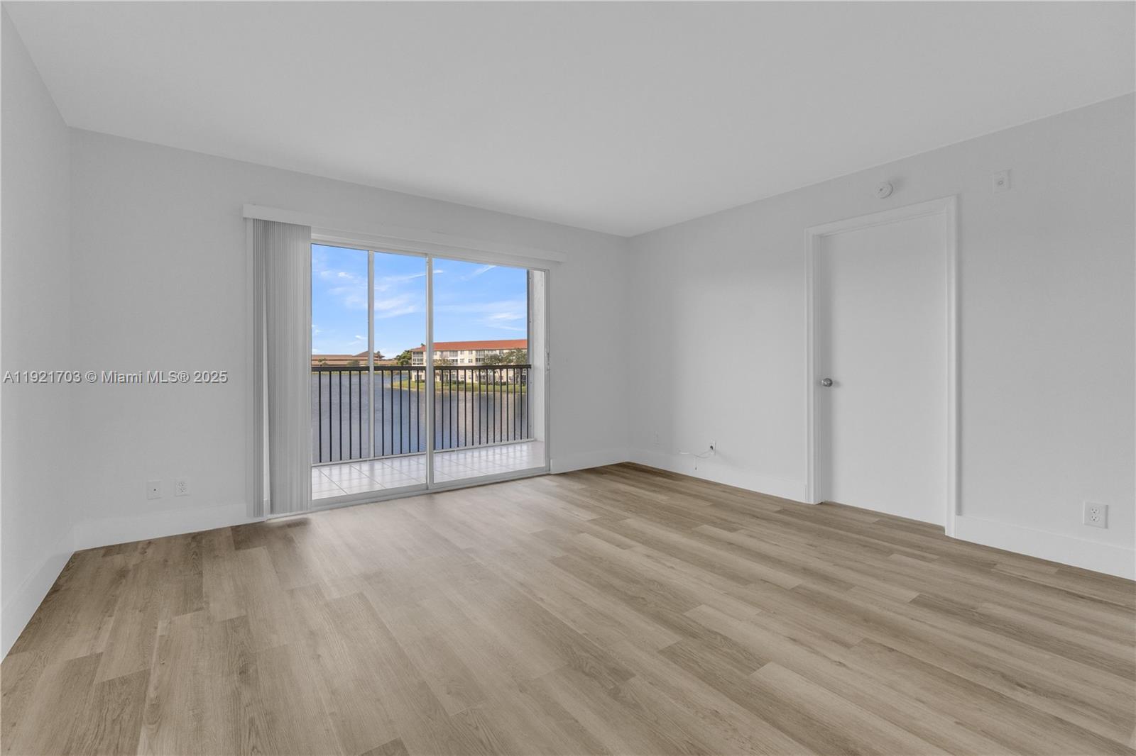 HAWTHORNE AT CENTURY VILL - Residential