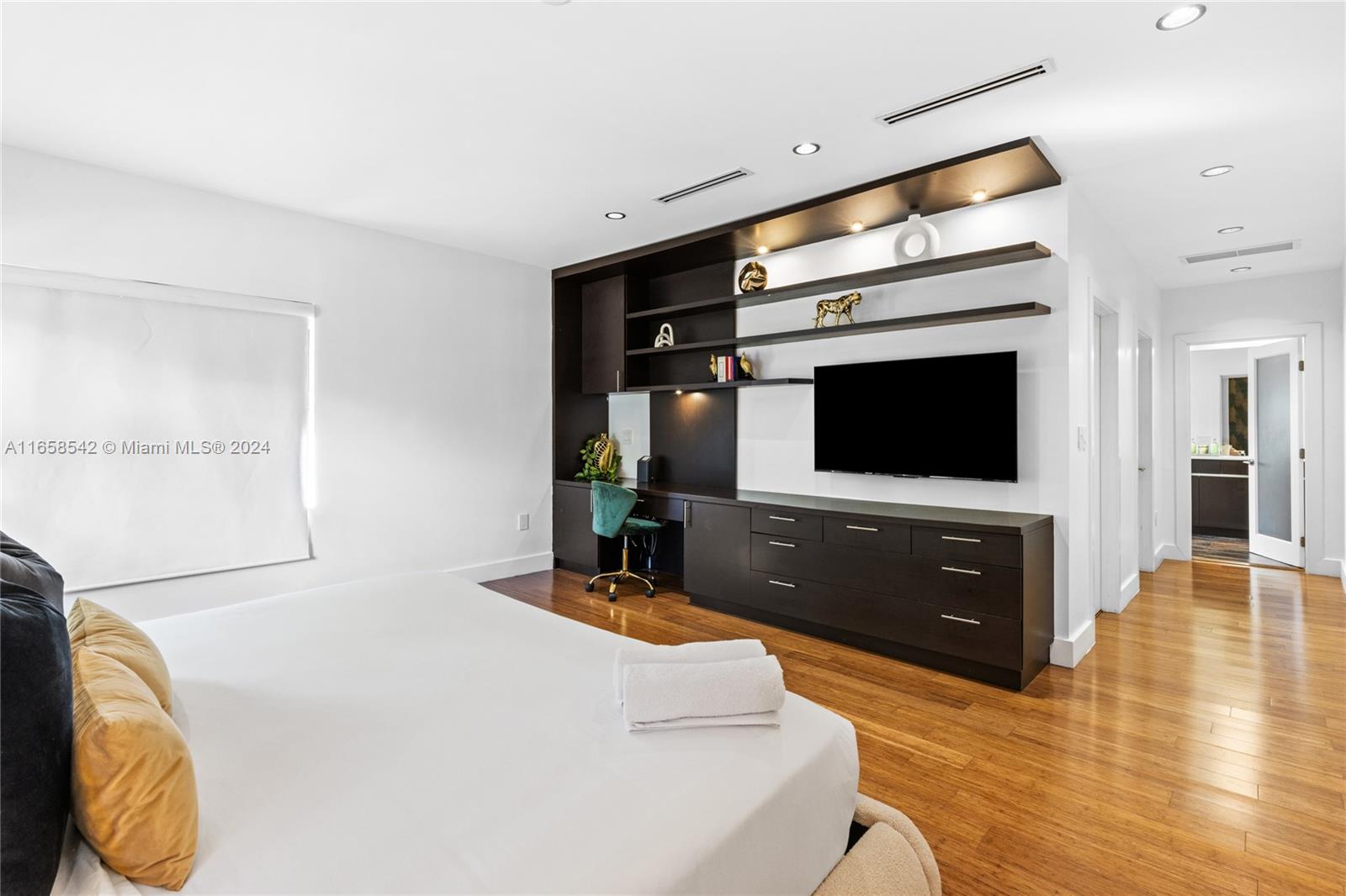 SPRING GARDEN - Residential