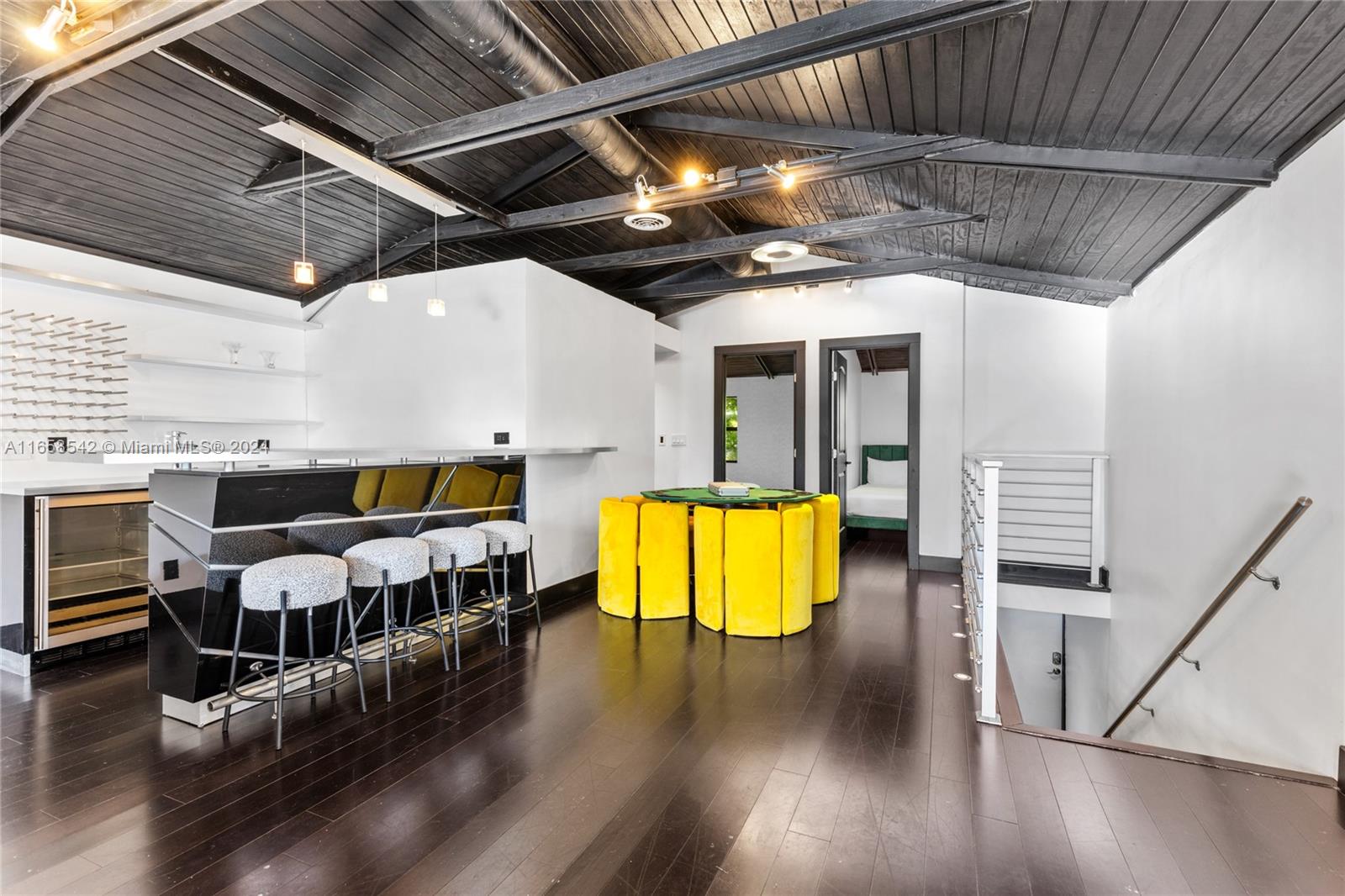 SPRING GARDEN - Residential