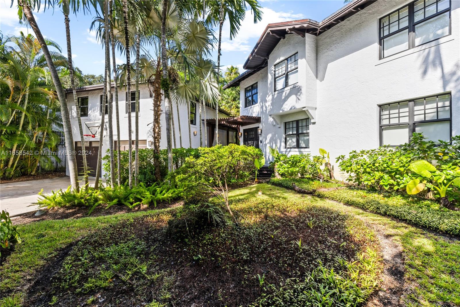 SPRING GARDEN - Residential