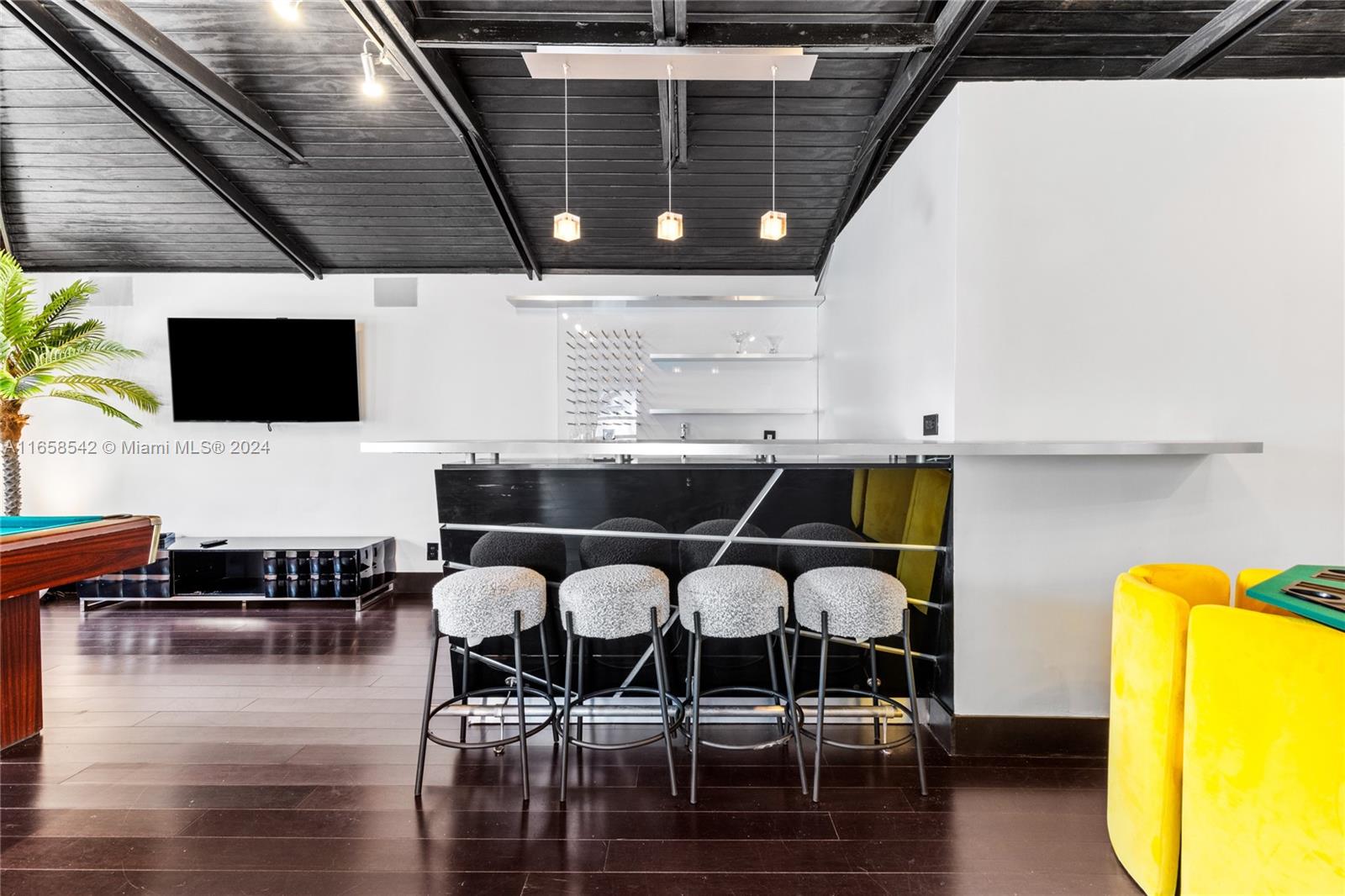 SPRING GARDEN - Residential