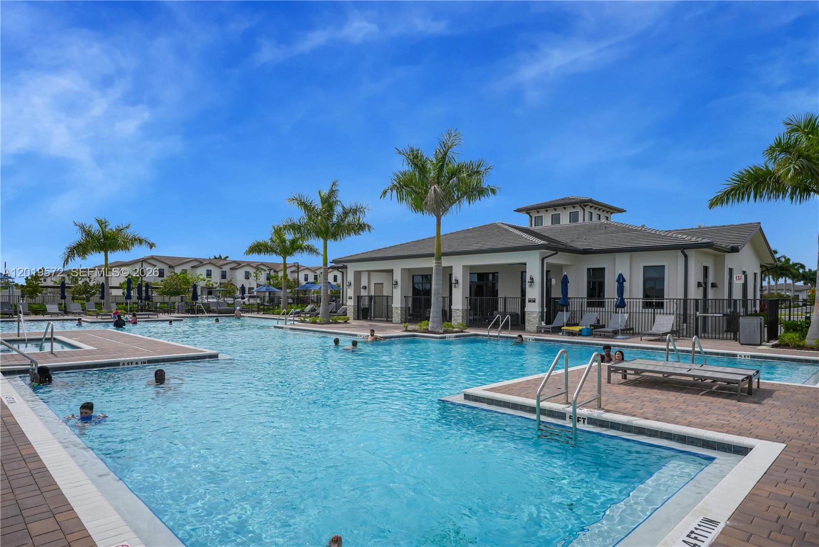 KENDALL ASSEMBLAGE NORTH - Residential