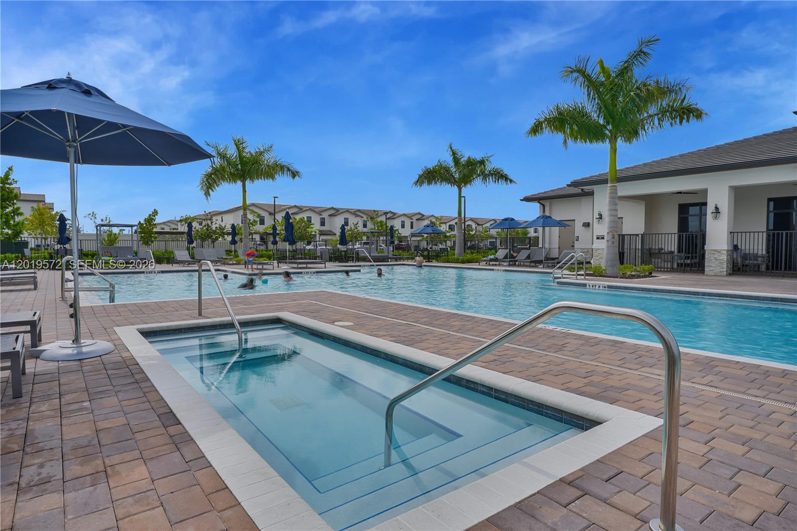 KENDALL ASSEMBLAGE NORTH - Residential