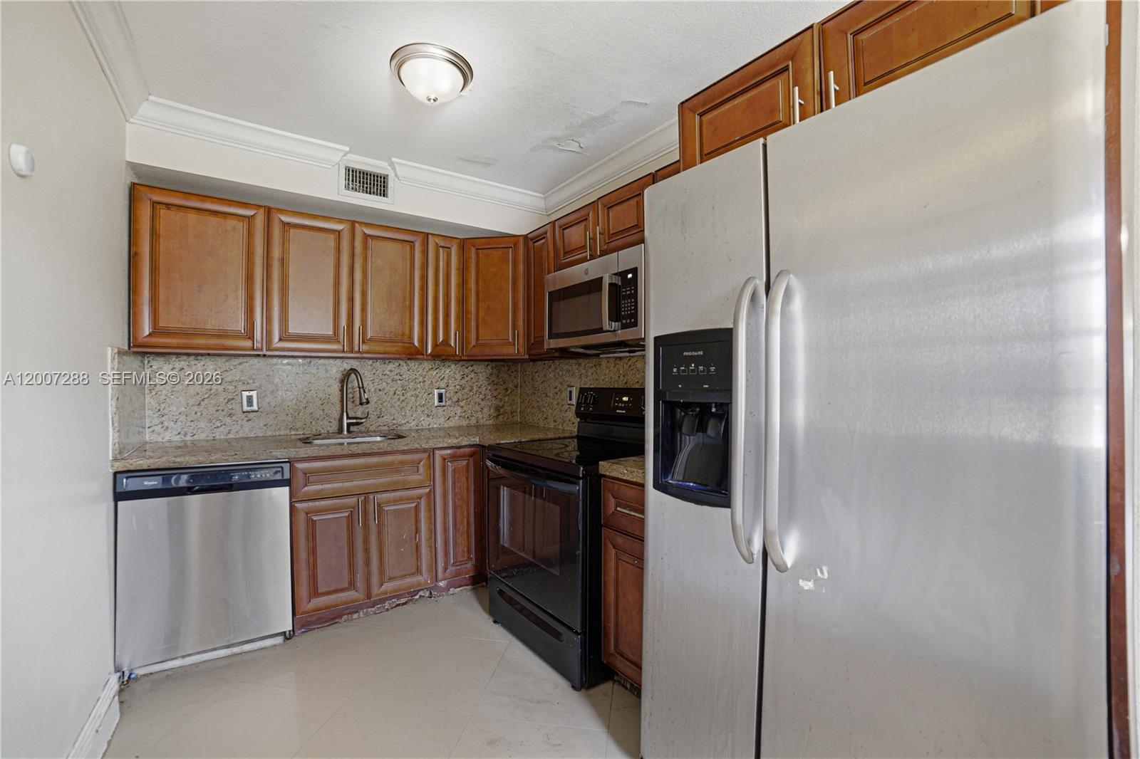 POMPANO BEACH HIGHLANDS 5 - Residential